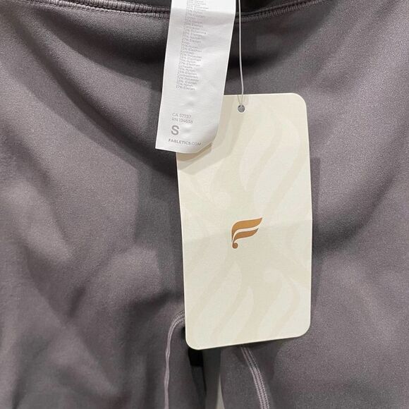 NWT Fabletics High-Waisted Motion365 Run 7/8 Leggings - Size: Small - Picture 6 of 13